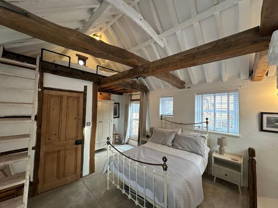 Вилла The Nook Линкольн Экстерьер фото